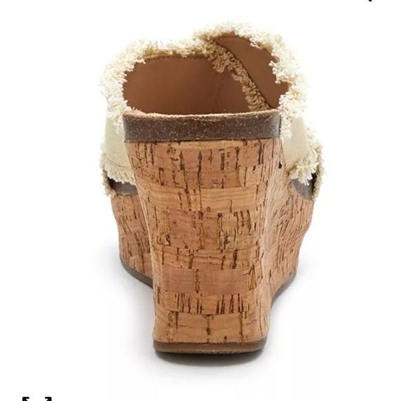 Beach by Matisse Sea Salt Wedge Sandals Black -5 - Picture 3 of 11